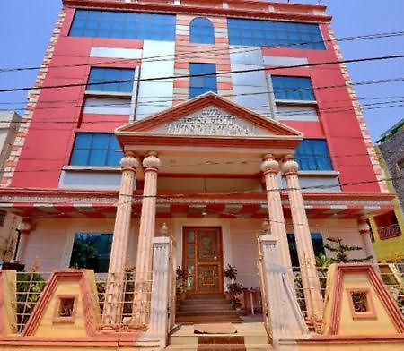 Hotel Sambit International, Near Sea Beach Puri Exterior foto